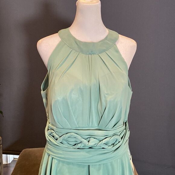 Women’s Halter Neck Chiffon High Low Prom Party Bridesmaid Dress Size 12 NWT - Picture 2 of 9